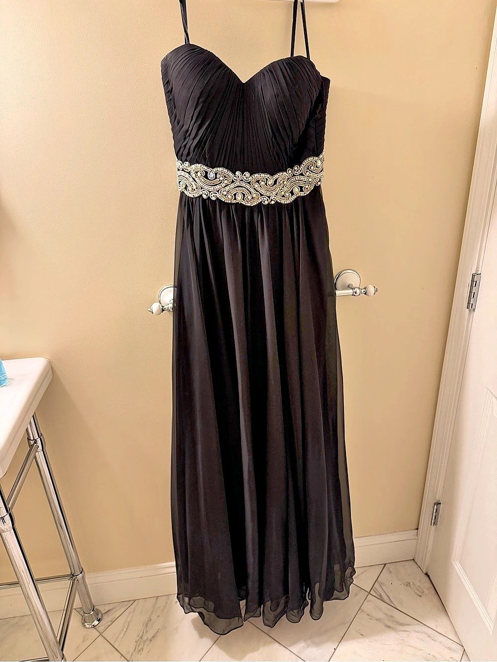 La Femme Beaded Pleated Maxi Dress in Black Size 8 Like New